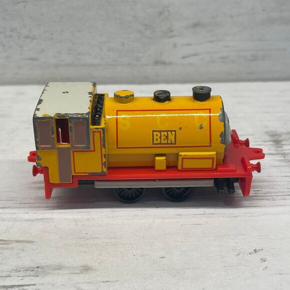 Ertl Vintage Thomas & Friends SCC Ben Diecast Toy Metal Train Engine - Picture 3 of 6